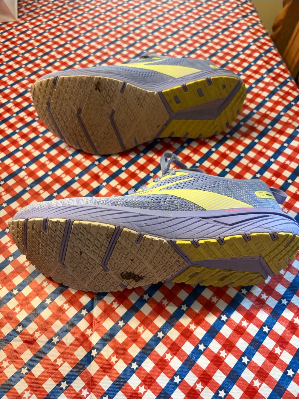 Women’s Brooks Revel 6 in Size 9.5 - Picture 4 of 9